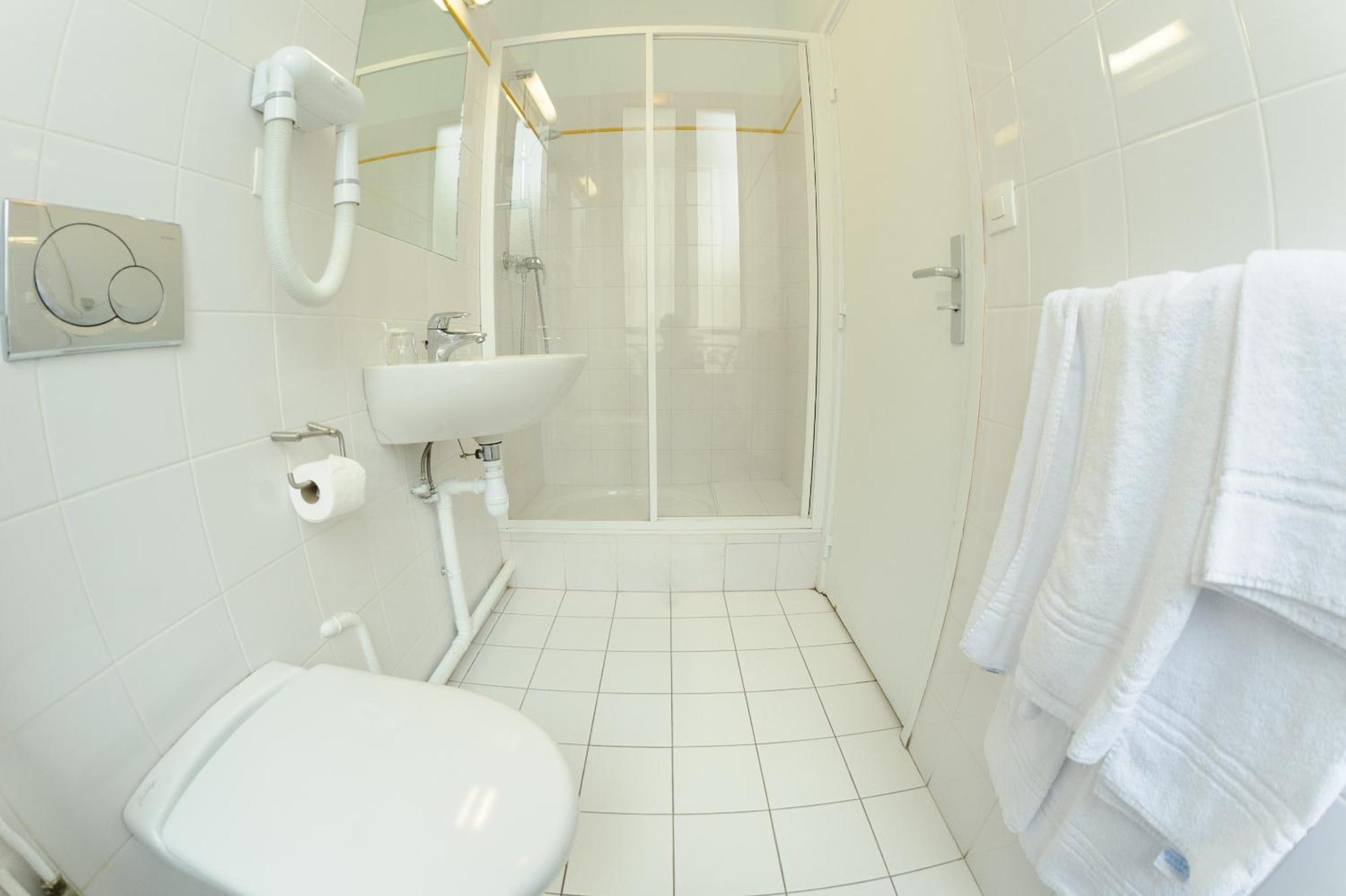Hotel De Milan Paris Luaran gambar